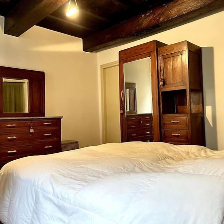Wonderful Central Apartment! Мантова Екстериор снимка
